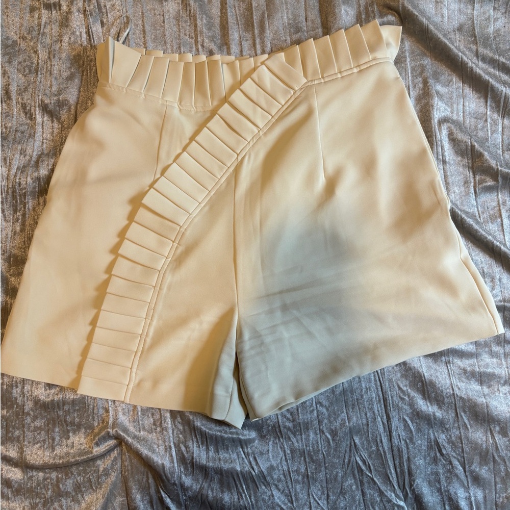 Super high-waisted Shorts